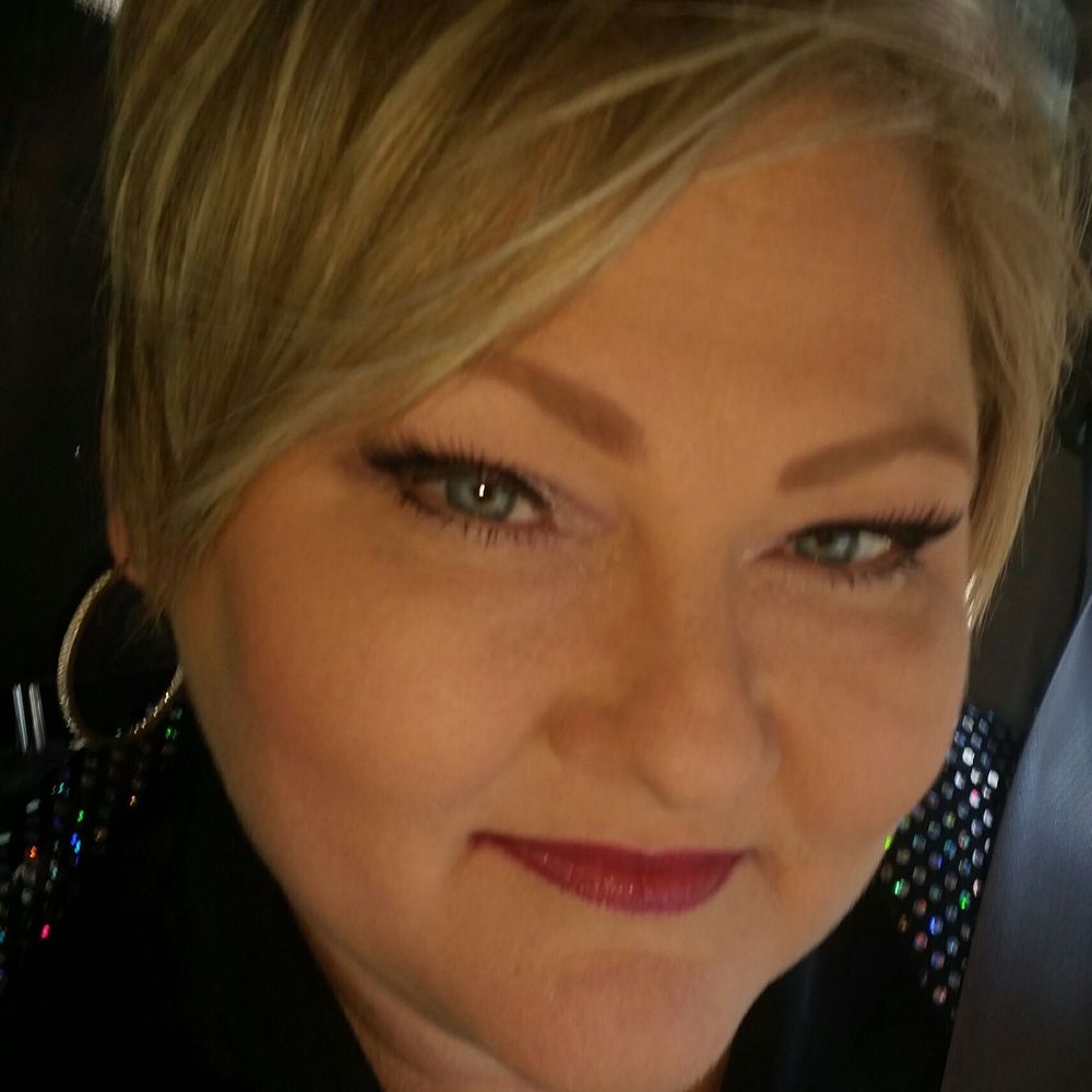 Meet your Posher, Cat